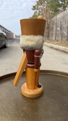 Vintage Erzgebirge Expertic Wooden Nutcracker GDR East Germany 10” - Thumbnail 7