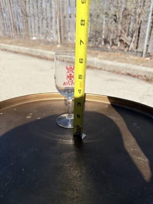 Vintage Stem Wine Glass Red Crest Emblem Clear Goblet 9 Inch - Thumbnail 7