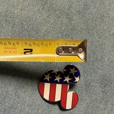 Disney Pin Trading 2001 Mickey Back Official Vintage Collectible - Thumbnail 4