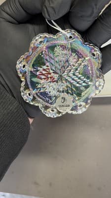 Fenton Sarafina’s Glass Snowflake V-Miracle Ornament Iridescent w Box - Thumbnail 7