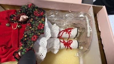 Goebel Dolly Dingle Dolls Bette Ball Porcelain Doll Red Outfit w/ Box - Thumbnail 2