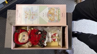 Goebel Dolly Dingle Dolls Bette Ball Porcelain Doll Red Outfit w/ Box - Thumbnail 5