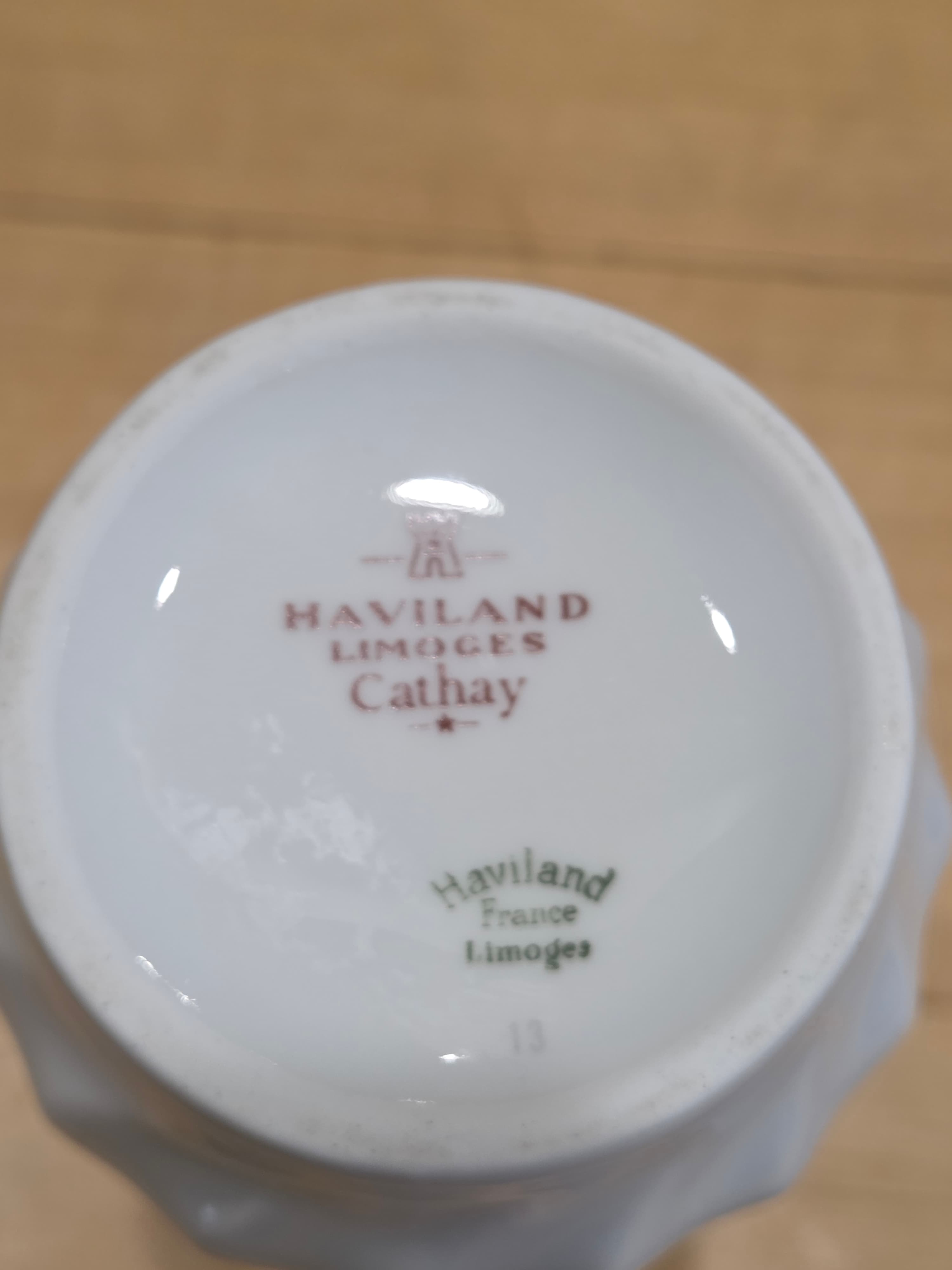 Vintage Haviland Limoges Cathay Fine Porcelain 7 Inch Swirl Vase Gold Trim - Thumbnail 4