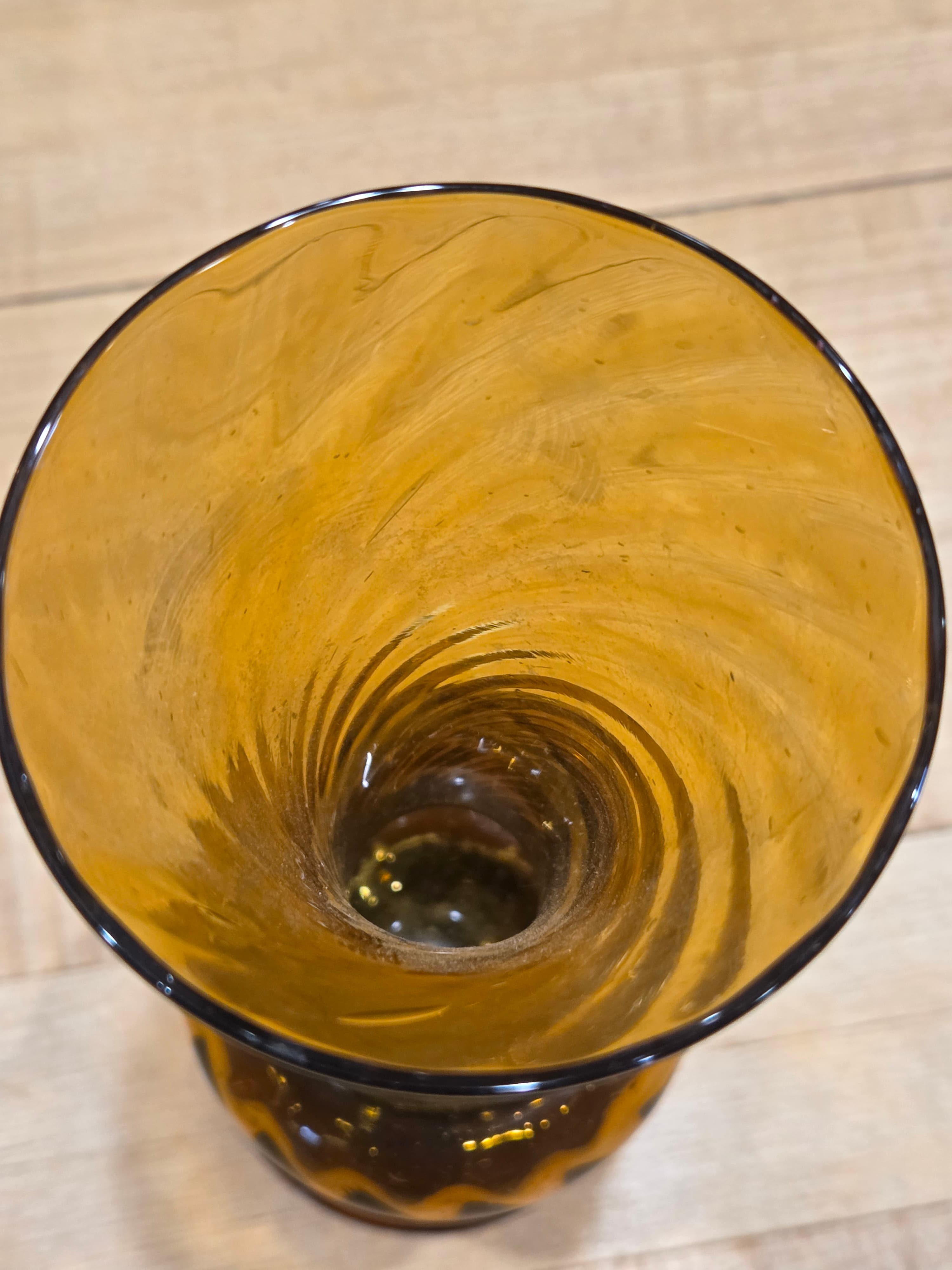 Vintage Empoli Italy Amber Glass Optic Swirl Pedestal Bud Vase - Thumbnail 2