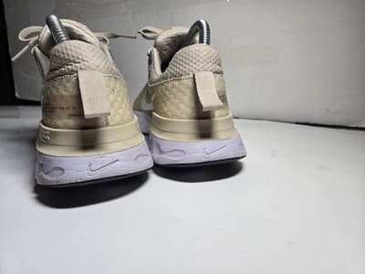 Nike React Infinity Run Flyknit 3 Shoes Womens Size 7 Beige Running Sneakers - Thumbnail 4