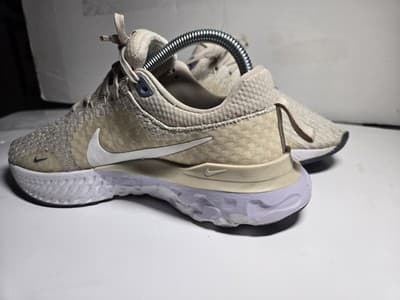 Nike React Infinity Run Flyknit 3 Shoes Womens Size 7 Beige Running Sneakers - Thumbnail 6