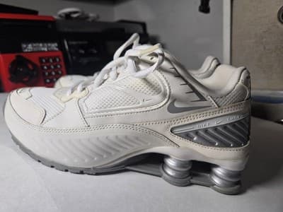 Nike Shox Enigma Silver White Women's Running Shoes Sz 7(BQ9001-003)