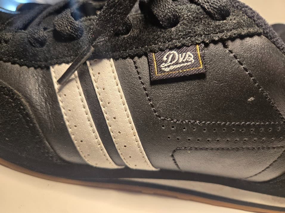 dvs volari Skate Shoes Sneakers Size US 9.5 - Thumbnail 3
