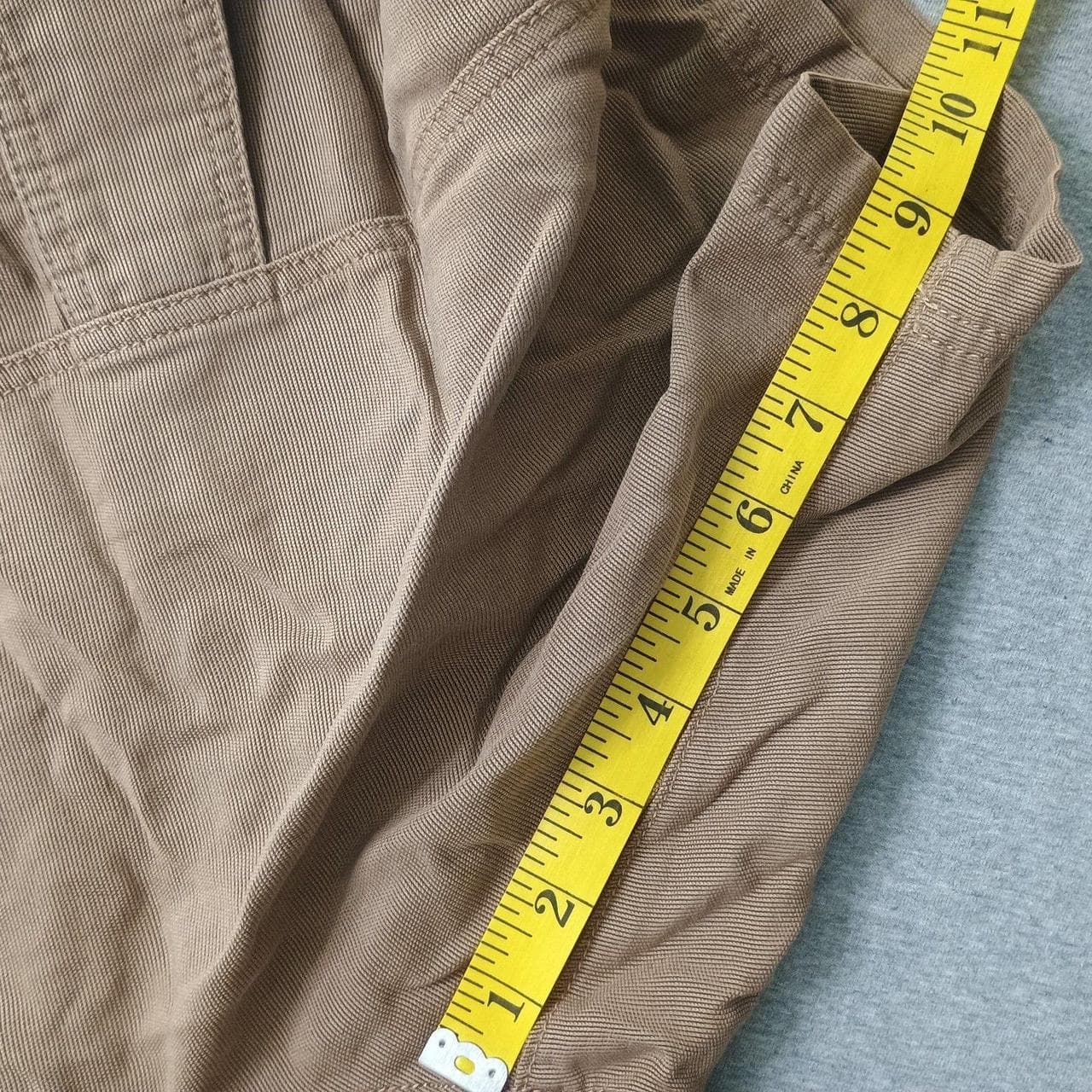 Tommy Bahama Relax Men's Luxury Cargo Shorts - Thumbnail 8