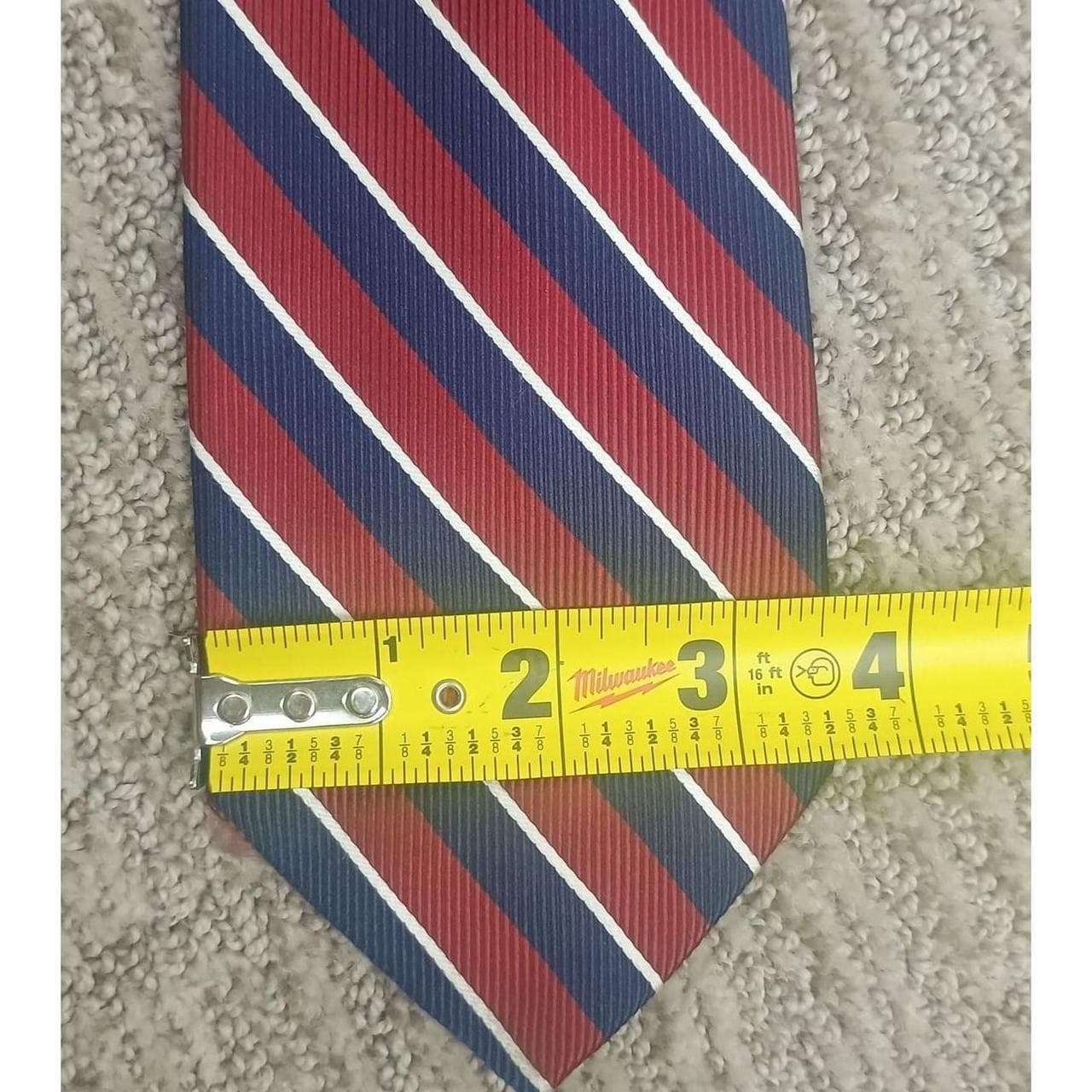 Brooks Brothers Makers necktie. - Thumbnail 3