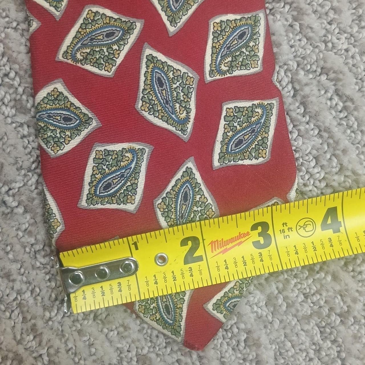 Jos. A. Bank Executive Collection Silk Tie, Red with Diamond Paisley Pattern. Made in USA. - Thumbnail 5