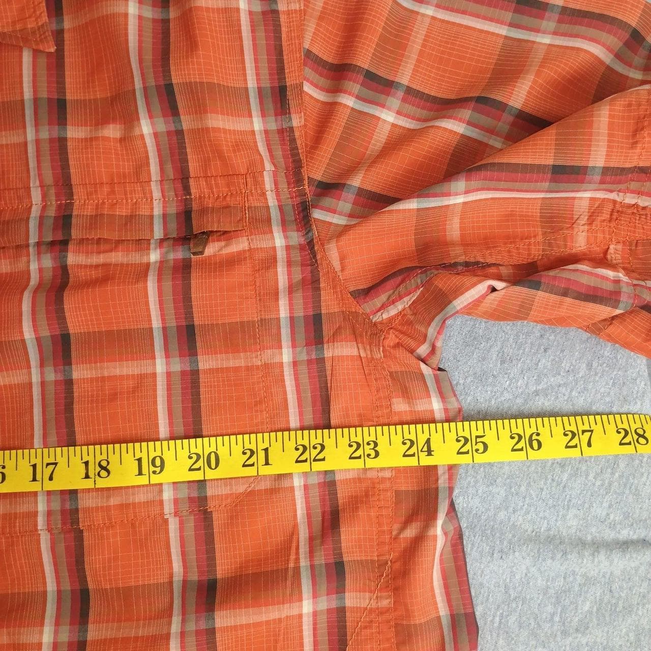 MOUNTAIN HARDWARE CANYON SHORT SLEEVE SHIRT MENS LARGE ORANGE PLAID - Thumbnail 6