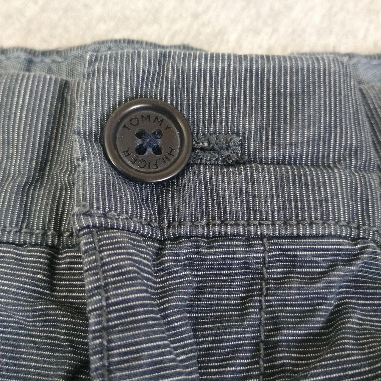 TOMMY HILFIGER CHINO SHORTS MEN'S 34 BLUE/GRAY - Thumbnail 2
