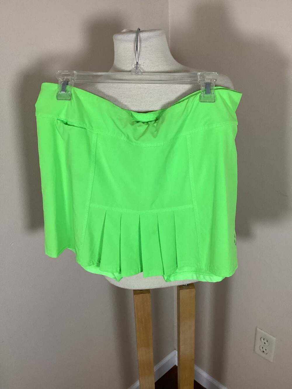 Jofit Women's Tennis Golf Set Neon Green Purple Tank Top & Pleated Skort Size L - Thumbnail 3