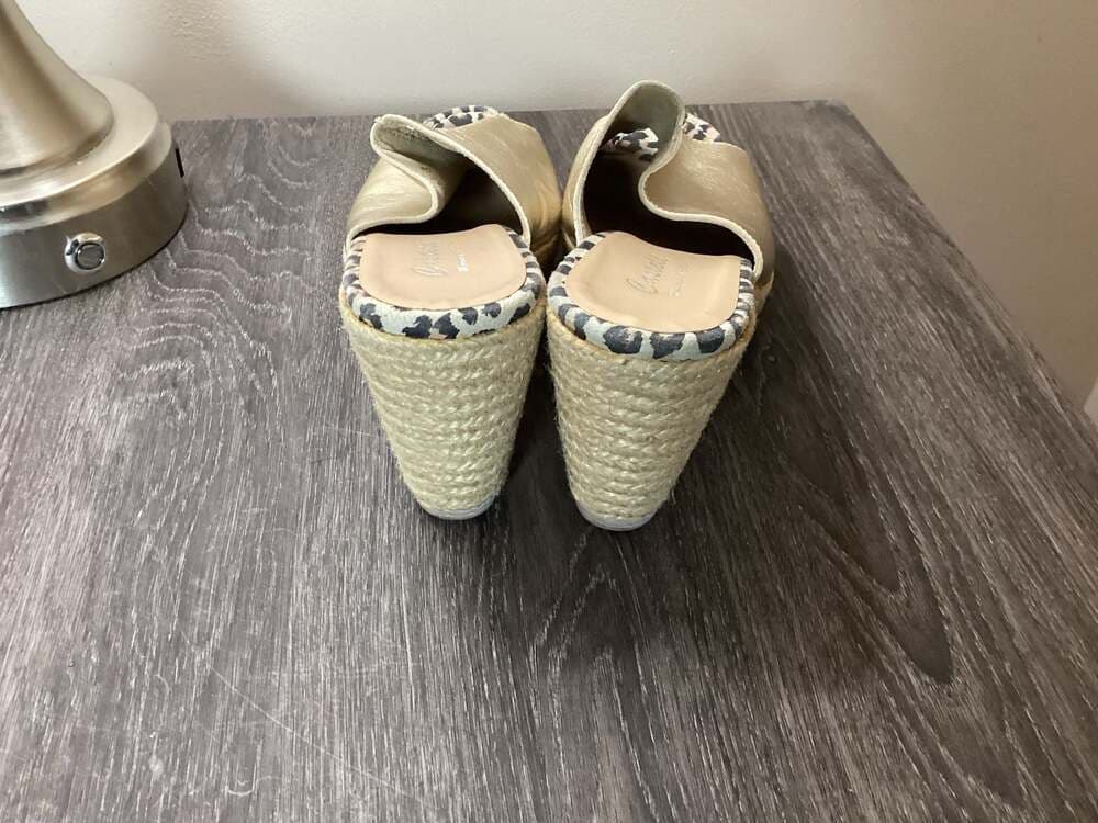 Castell Menorca Gold Metallic Leopard Print Espadrille Wedge Sandals Size 39 - Thumbnail 2