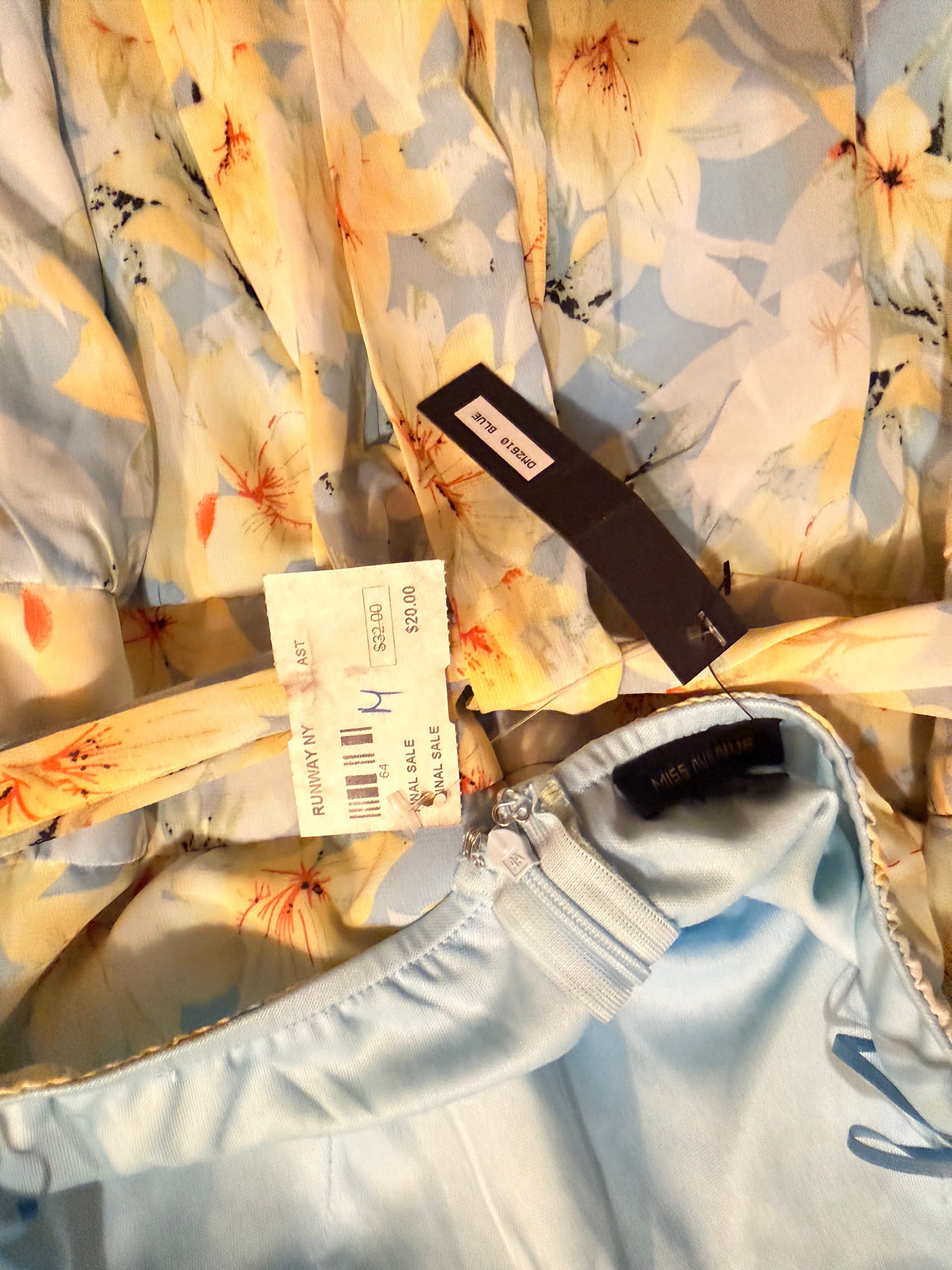 Miss Avenue | NWT Floral Strapless Mini Dress | Size Medium - Thumbnail 3