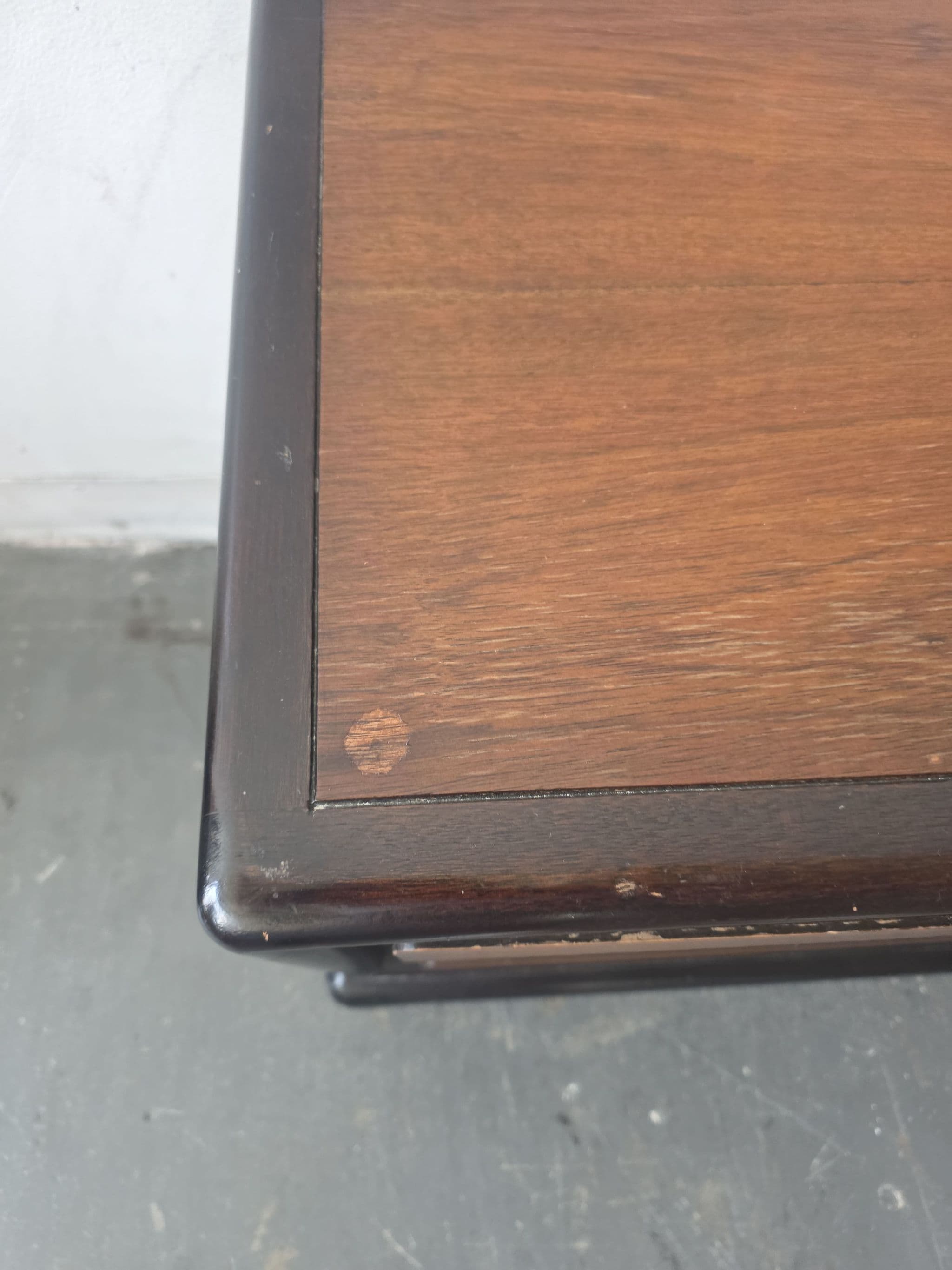 Pair of Vintage John Stuart for Mount Airy Teak Burl Walnut Chinoiserie Nightstands - Thumbnail 7