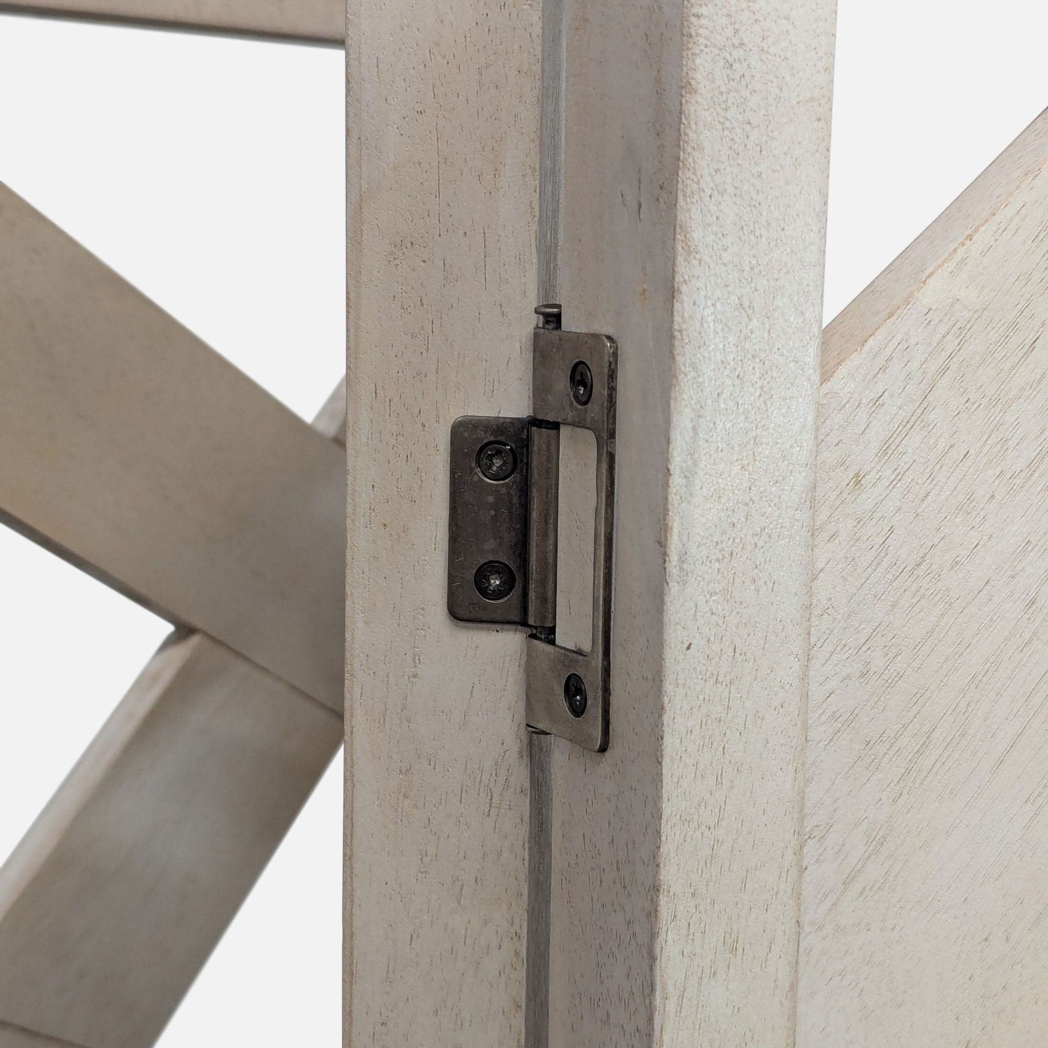 Three Panel Lattice Screen - Thumbnail 3