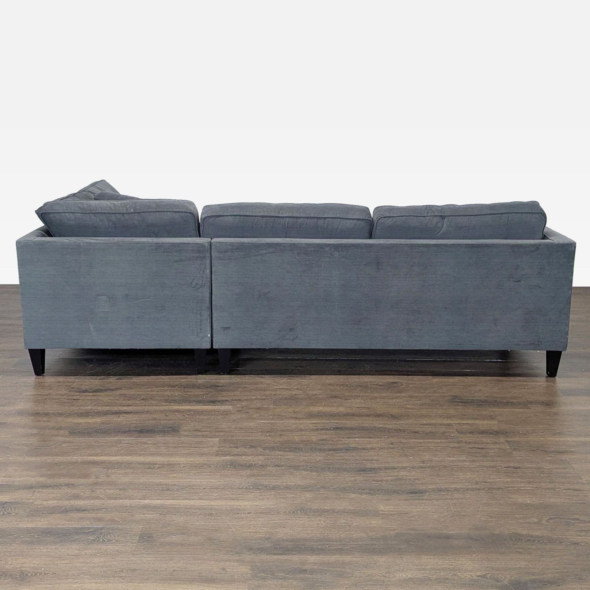 Modern Gray L-Shaped Sectional Sofa with Tufted Cushions - Thumbnail 9