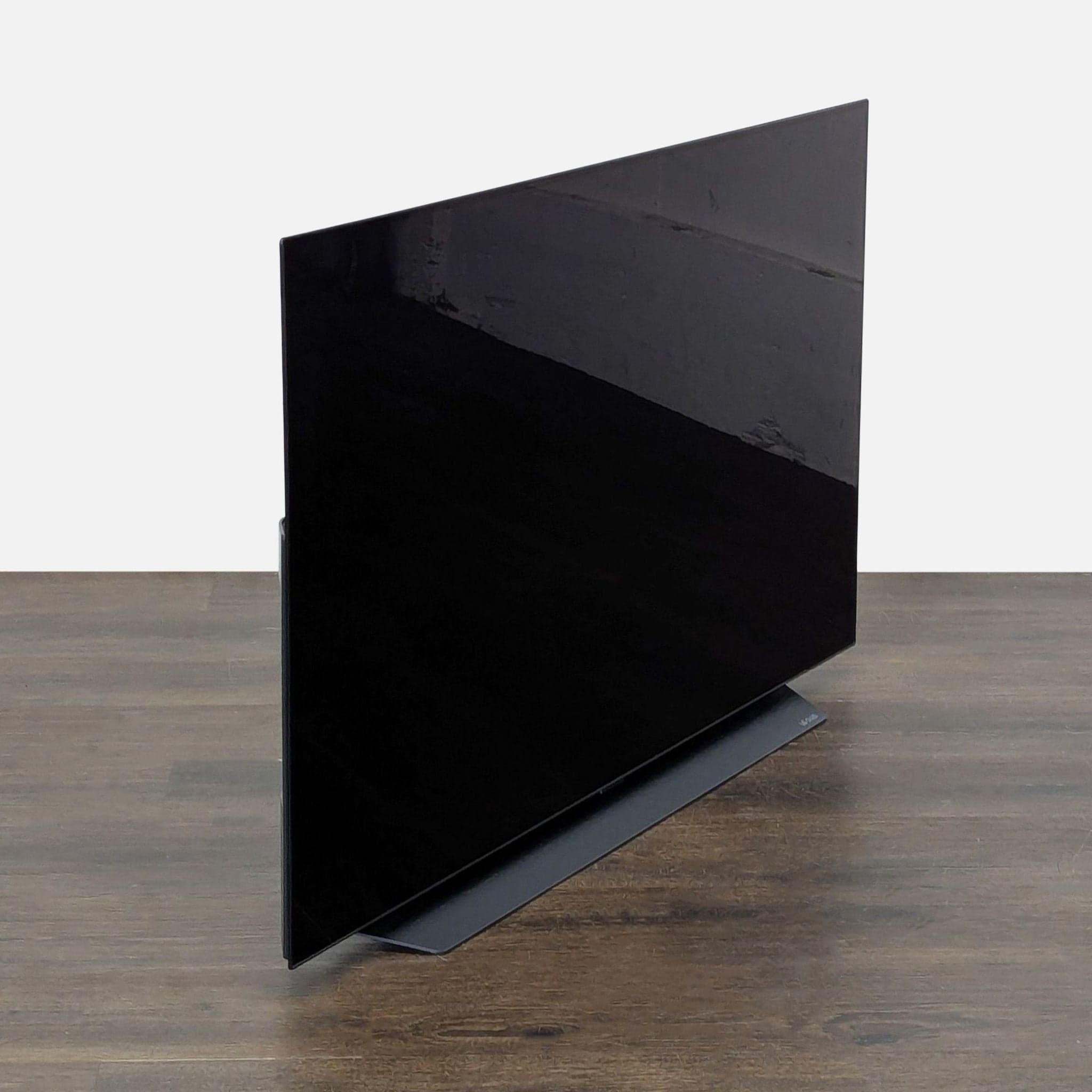 LG 48-Inch Ultra Slim 4K Smart TV - Stunning Picture and Sleek Design - Thumbnail 3