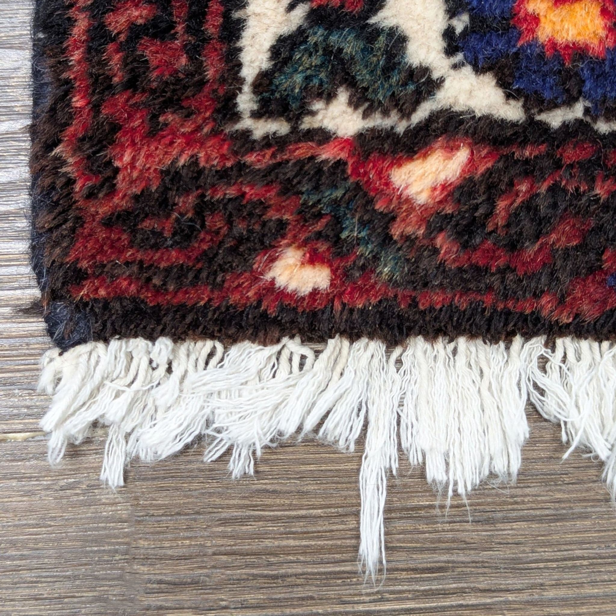 Persian Hamadan Style Wool Runner Rug – 10’ x 32” - Thumbnail 3