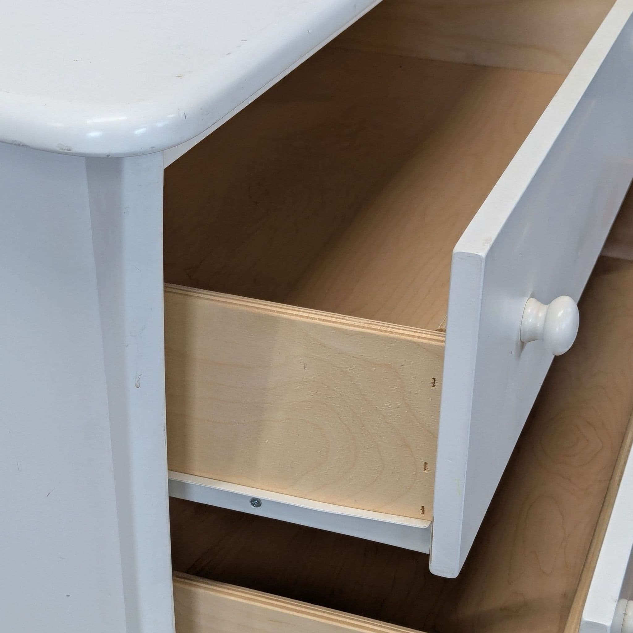 White 4-Drawer Dresser with Cabinet and Open Shelf - Thumbnail 7