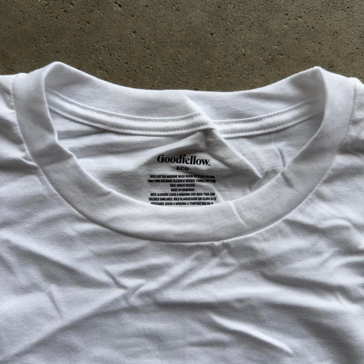 Super Rare Early 2000s Goodfellow & Co White Tee - DEADSTOCK GRAIL - Thumbnail 3