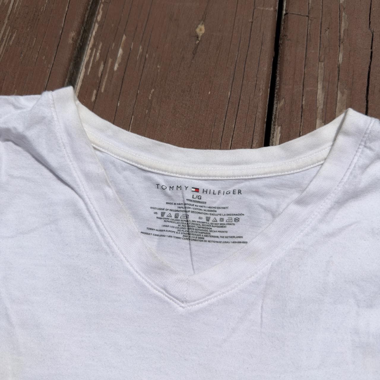 Super Rare 90s Tommy Hilfiger Tee - GRAIL - Thumbnail 2