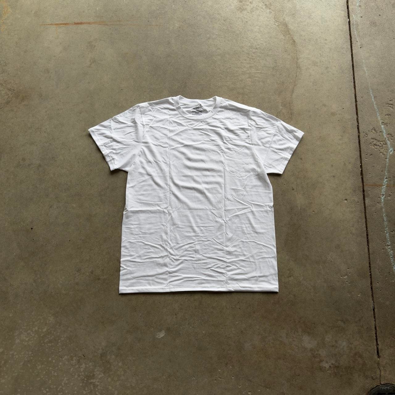 Super Rare Early 2000s Goodfellow & Co White Tee - DEADSTOCK GRAIL