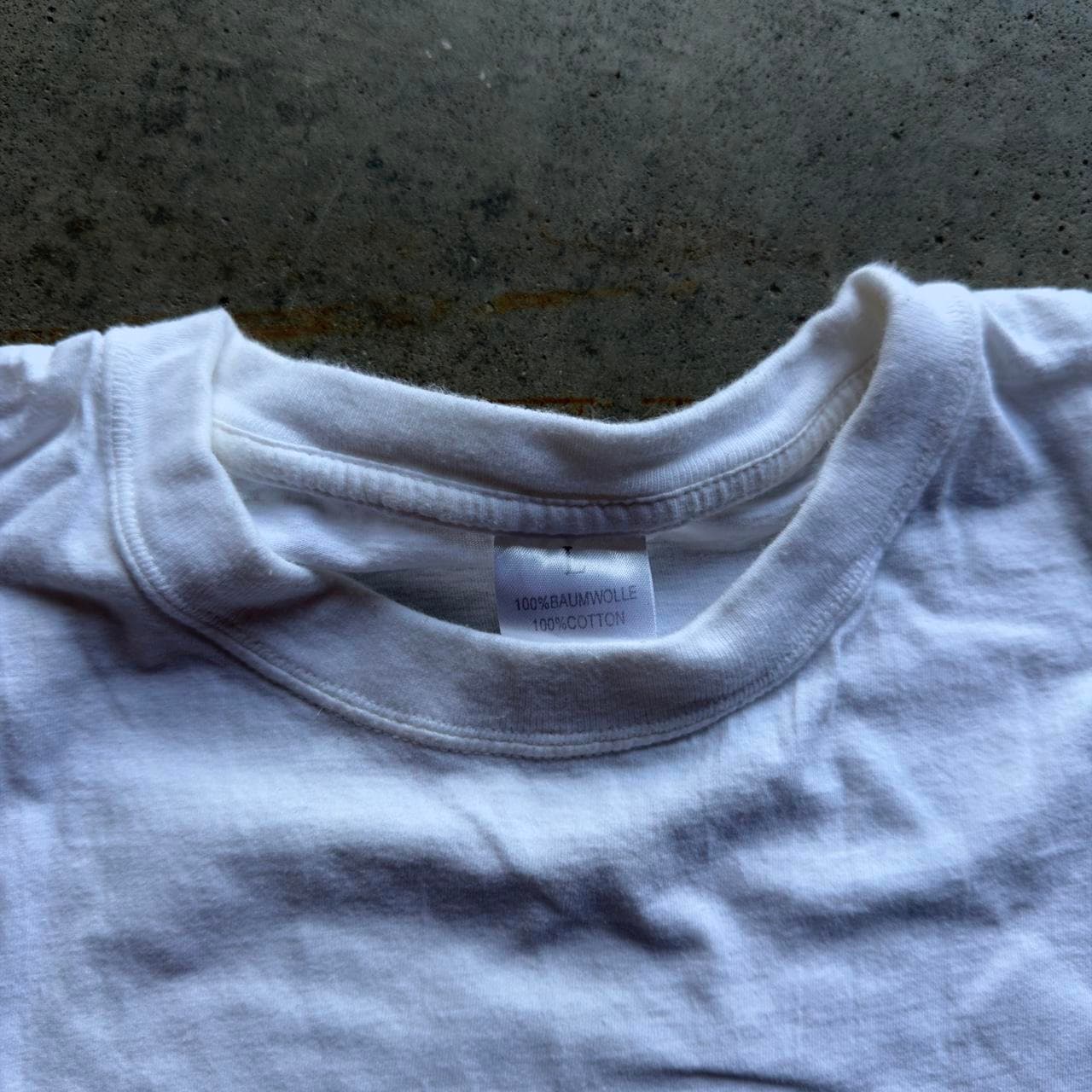 Super Rare 90s Blank White Tee - GRAIL - Thumbnail 2