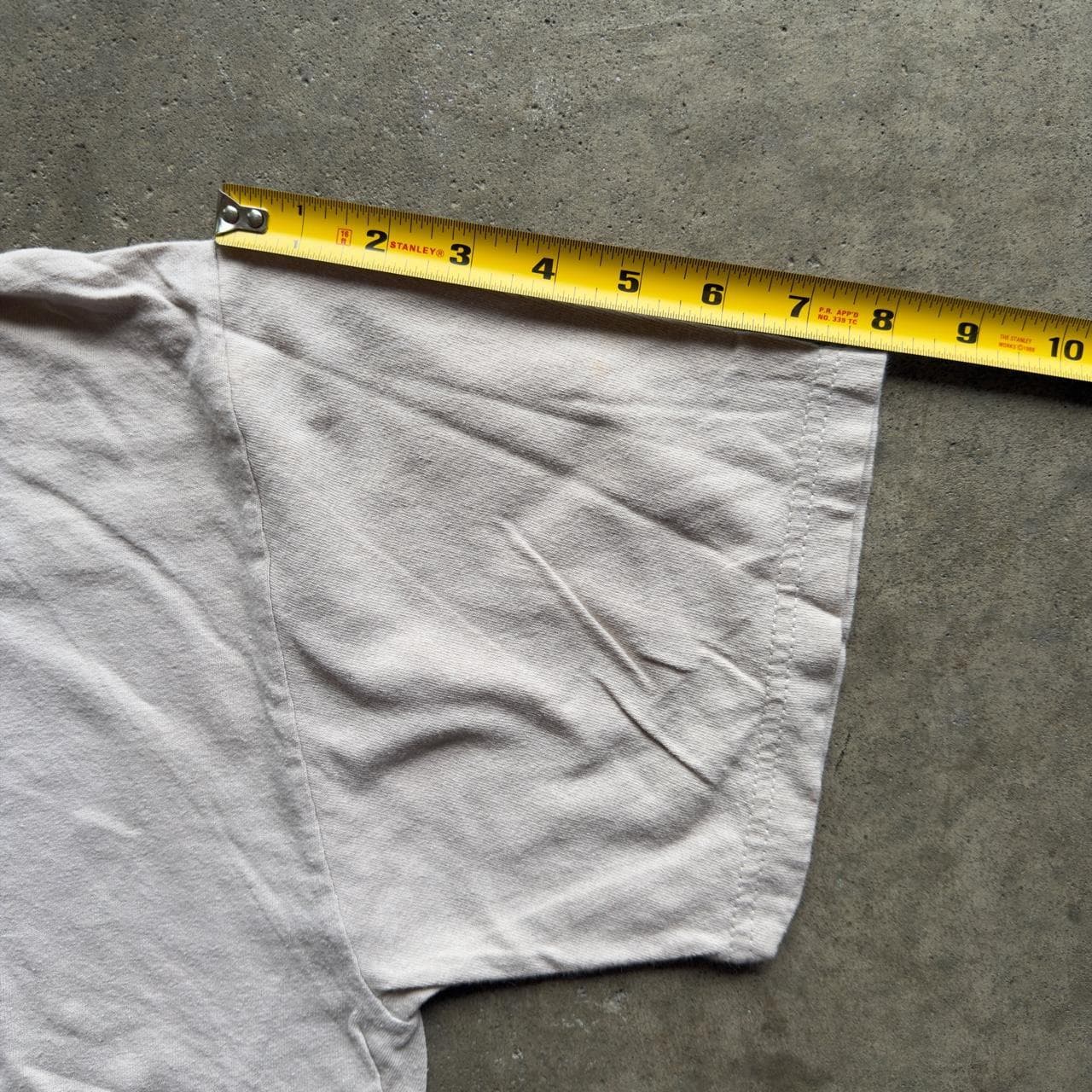 Super Rare 90s US Army Reserve Graphic Tee - Gildan Heavy Cotton GRAIL - Thumbnail 5