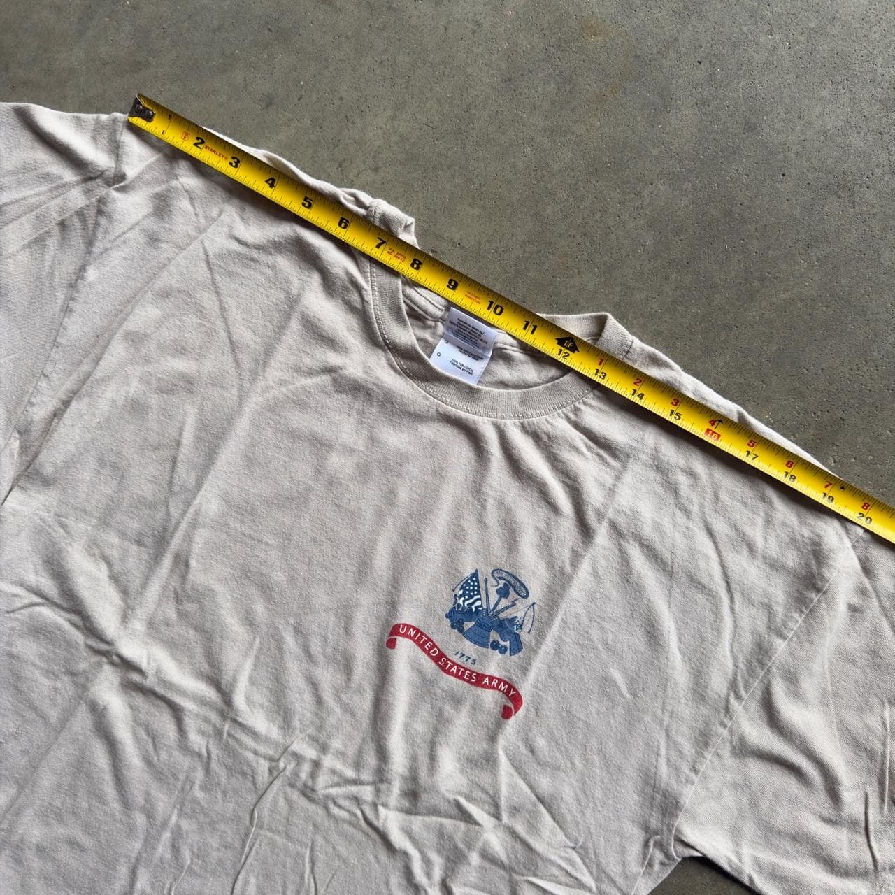 Super Rare 90s US Army Reserve Graphic Tee - Gildan Heavy Cotton GRAIL - Thumbnail 7