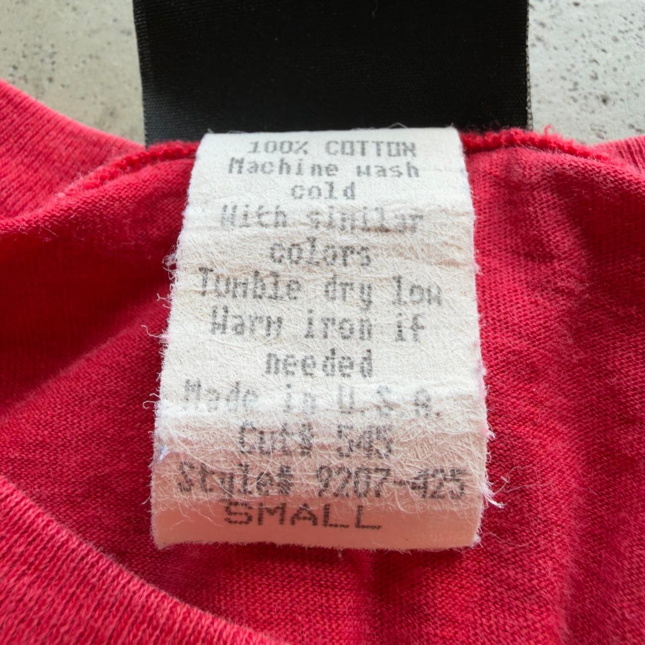 Super Rare 90s Red Ramones - GRAIL - Thumbnail 3