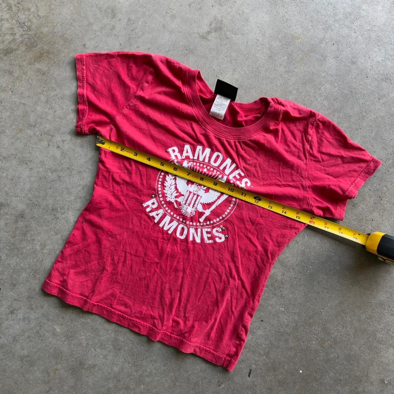 Super Rare 90s Red Ramones - GRAIL - Thumbnail 5