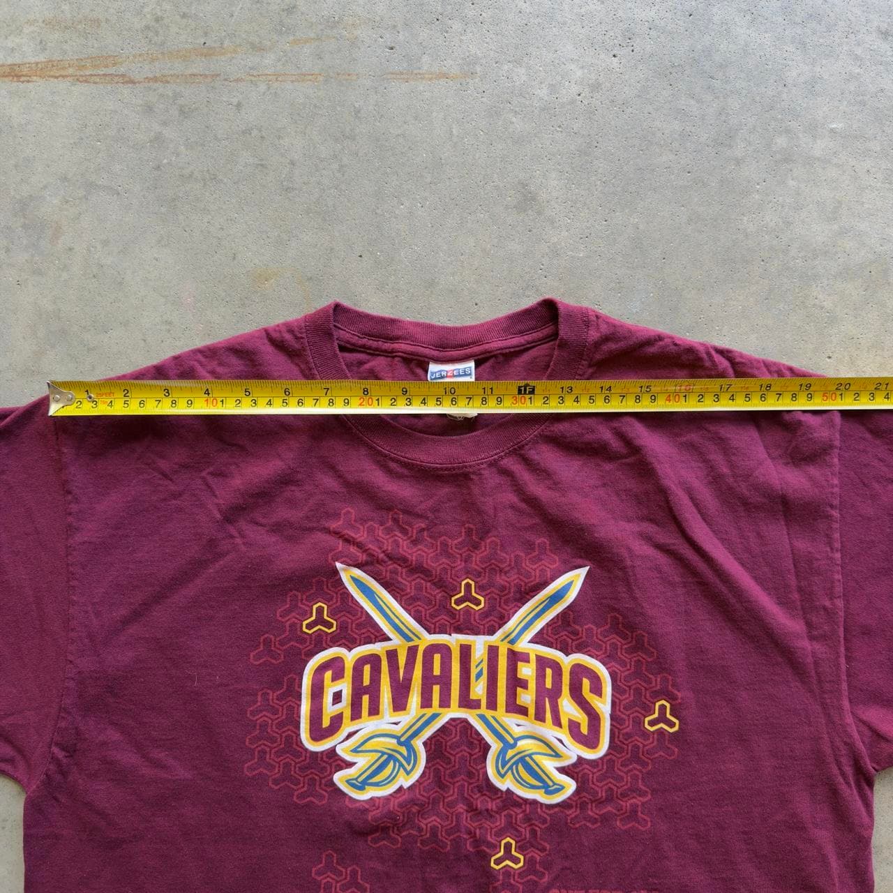 Super Rare Early 2000s Jerzees Cleveland Cavaliers Tee - Grail - Thumbnail 6