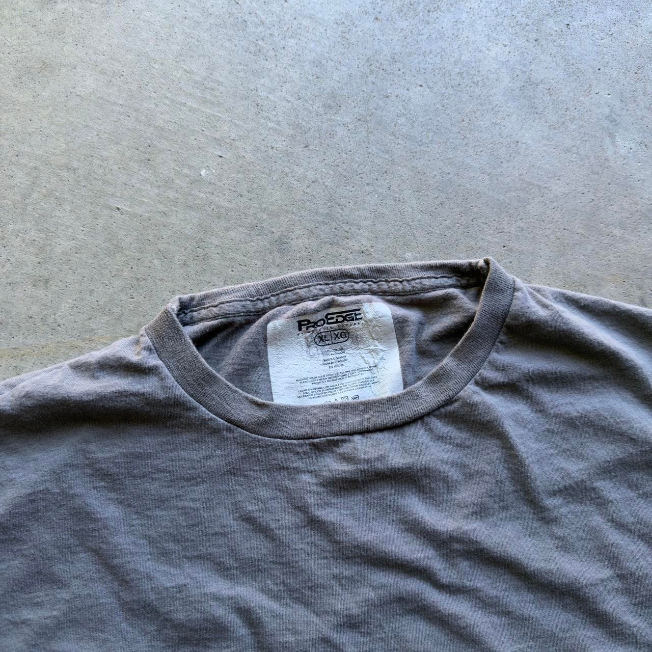 Super Rare Early 2000s Knights Apparel Tee - Y2K GRAIL - Thumbnail 2