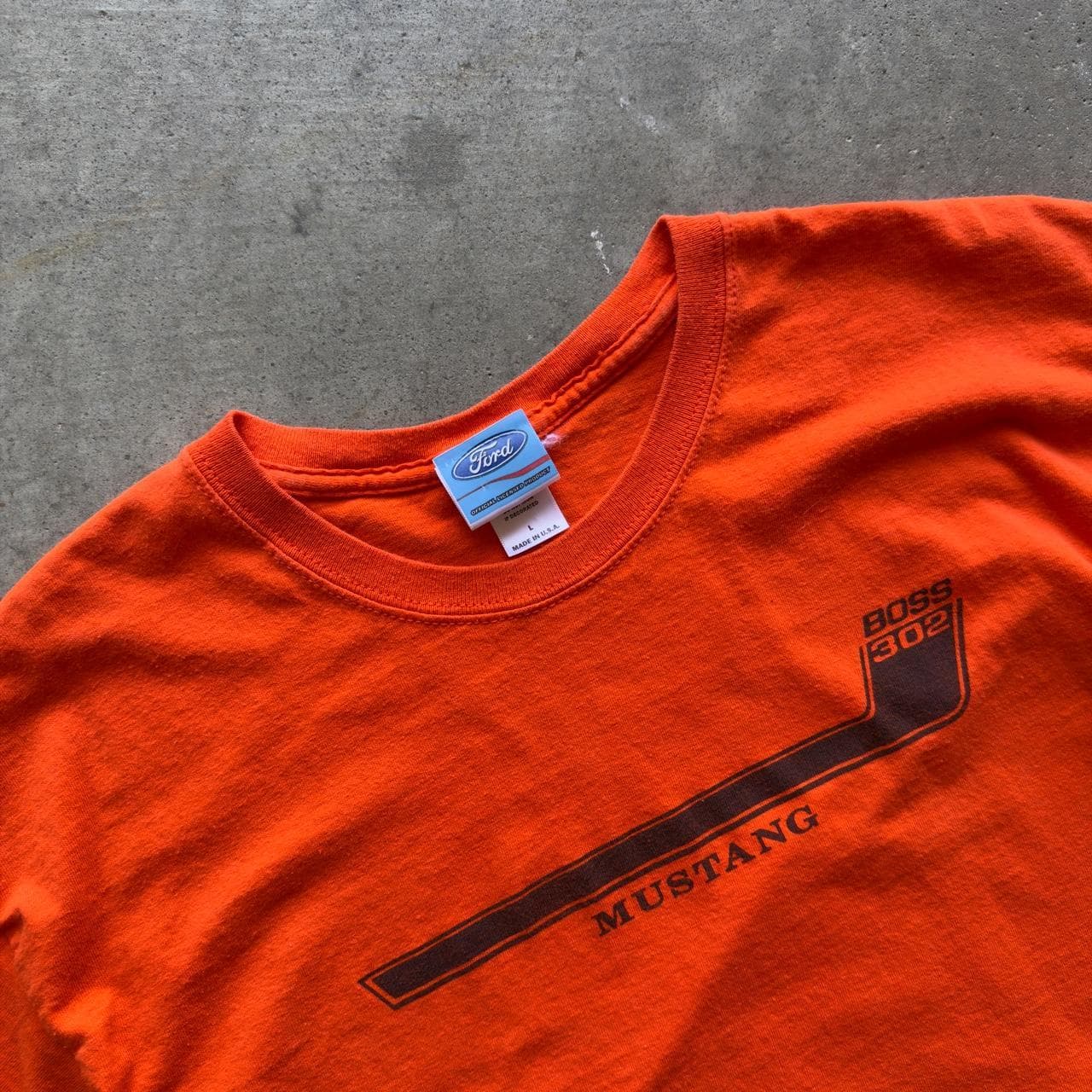 Super Rare Early 2000s Ford Mustang Boss 302 Vintage Tee - Y2K Grail - Thumbnail 2