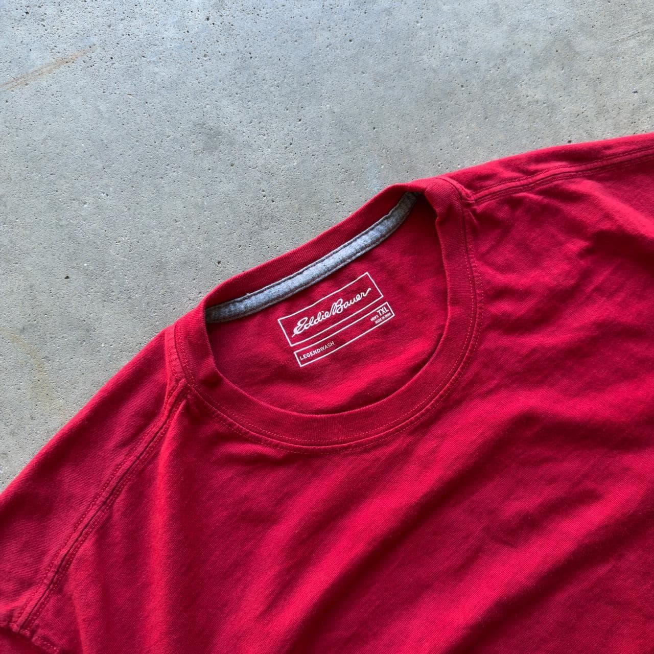 Super Rare Early 2000s Eddie Bauer Tee - Grail - Thumbnail 2