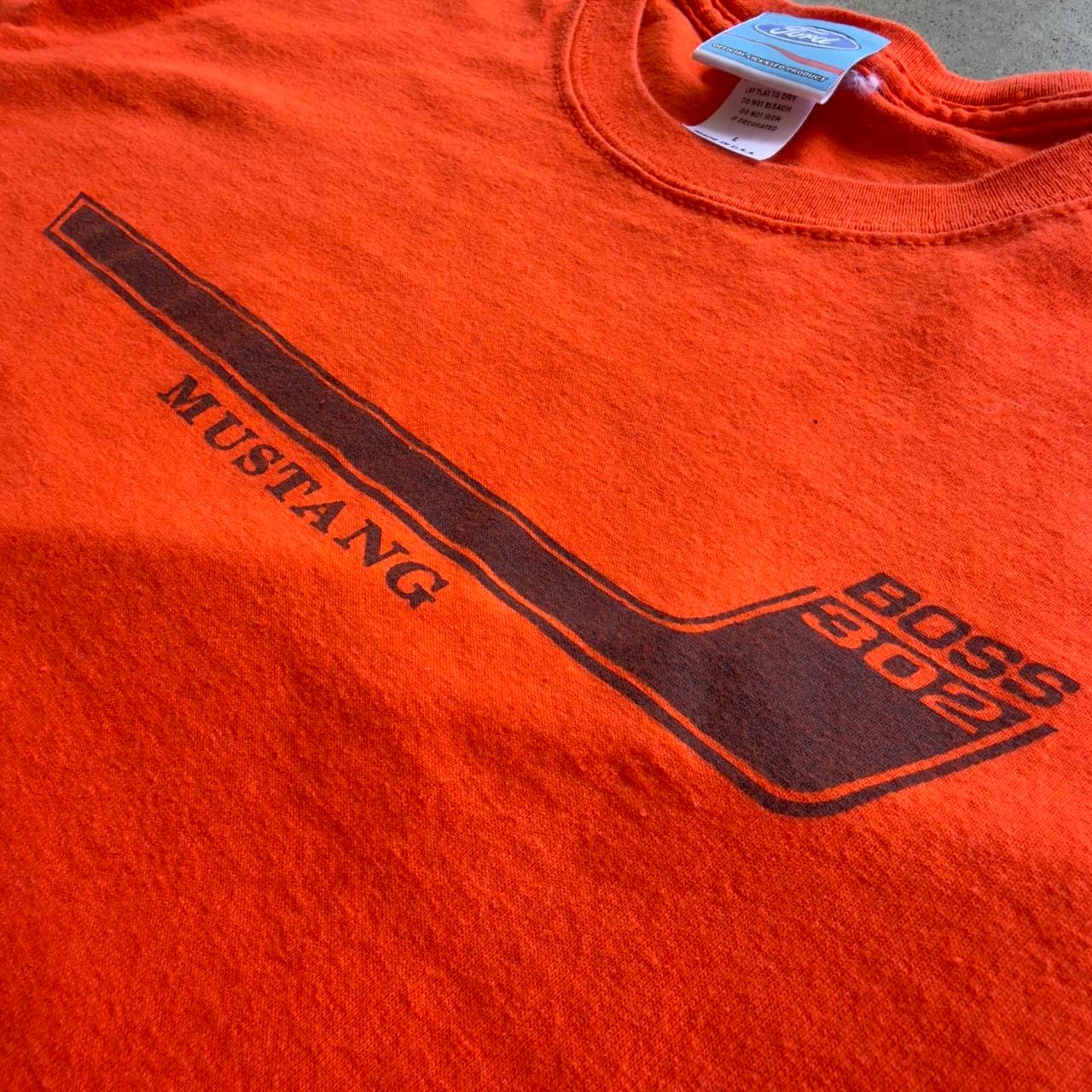 Super Rare Early 2000s Ford Mustang Boss 302 Vintage Tee - Y2K Grail - Thumbnail 4