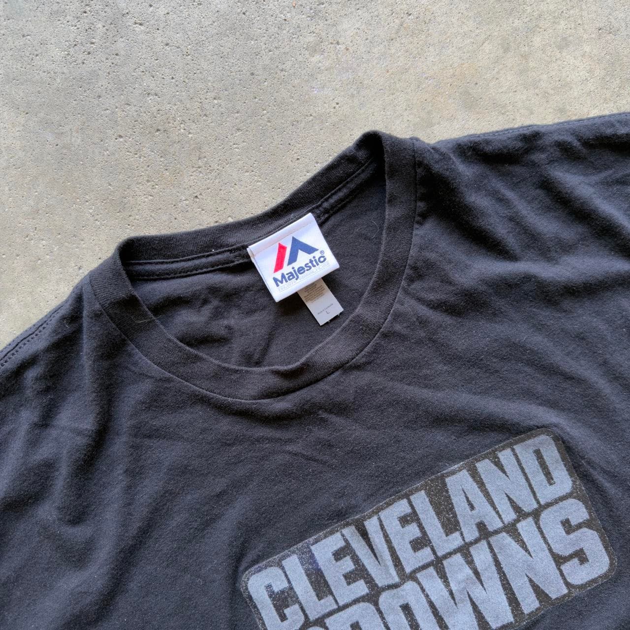 Super Rare Early 2000s Cleveland Browns Black Tee - NFL GRAIL - Thumbnail 3