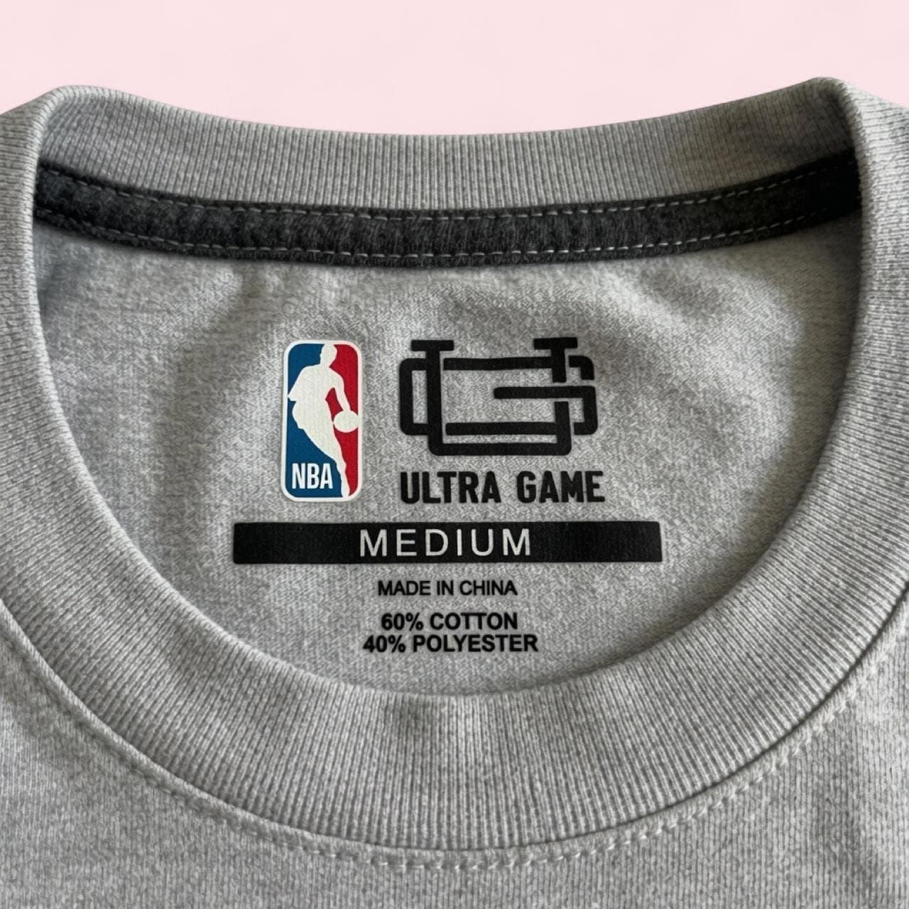 Super Rare Early 2000s Cleveland Cavaliers Long Sleeve - NBA GRAIL - Thumbnail 2