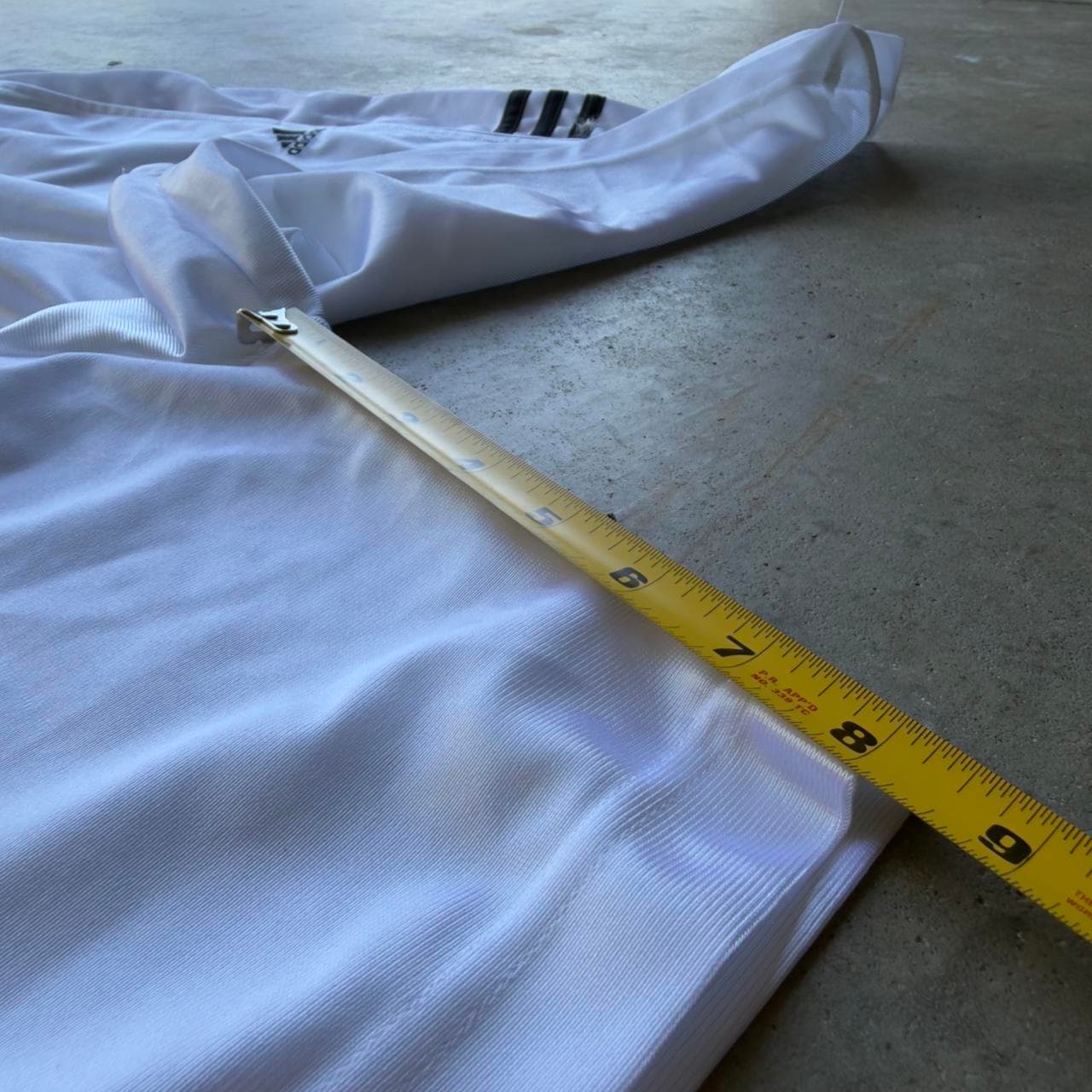 SUPER RARE EARLY 2000s WHITE AND BLACK Adidas Basketball Shorts - Y2K GRAIL - Thumbnail 8