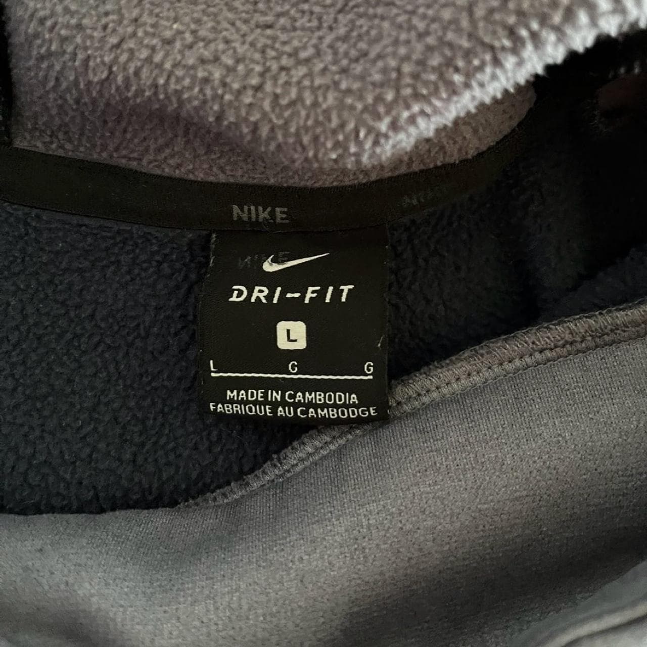 Super Rare Early 2000s Nike Dri-Fit Two-Tone Grey Hoodie - Thumbnail 2