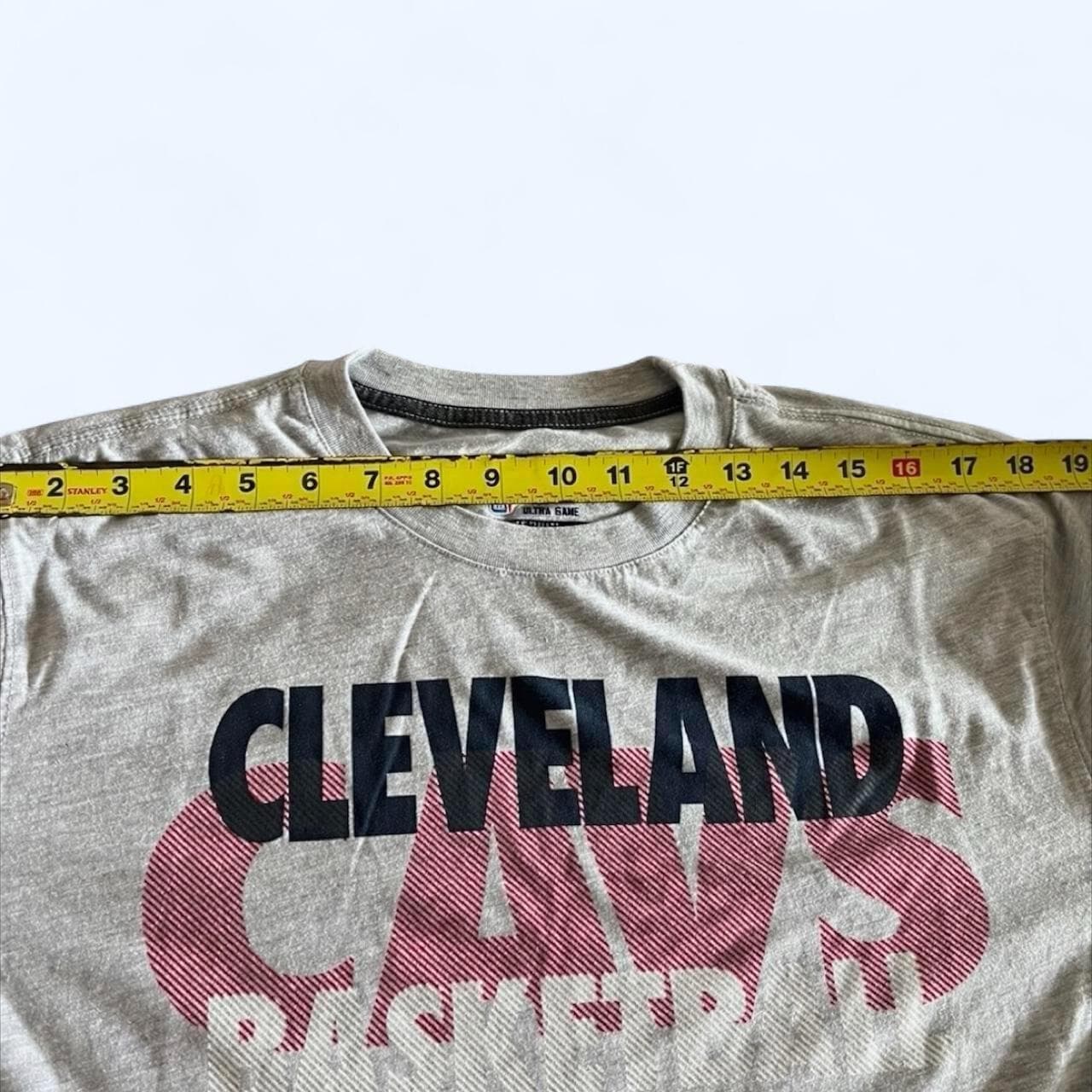 Super Rare Early 2000s Cleveland Cavaliers Long Sleeve - NBA GRAIL - Thumbnail 4