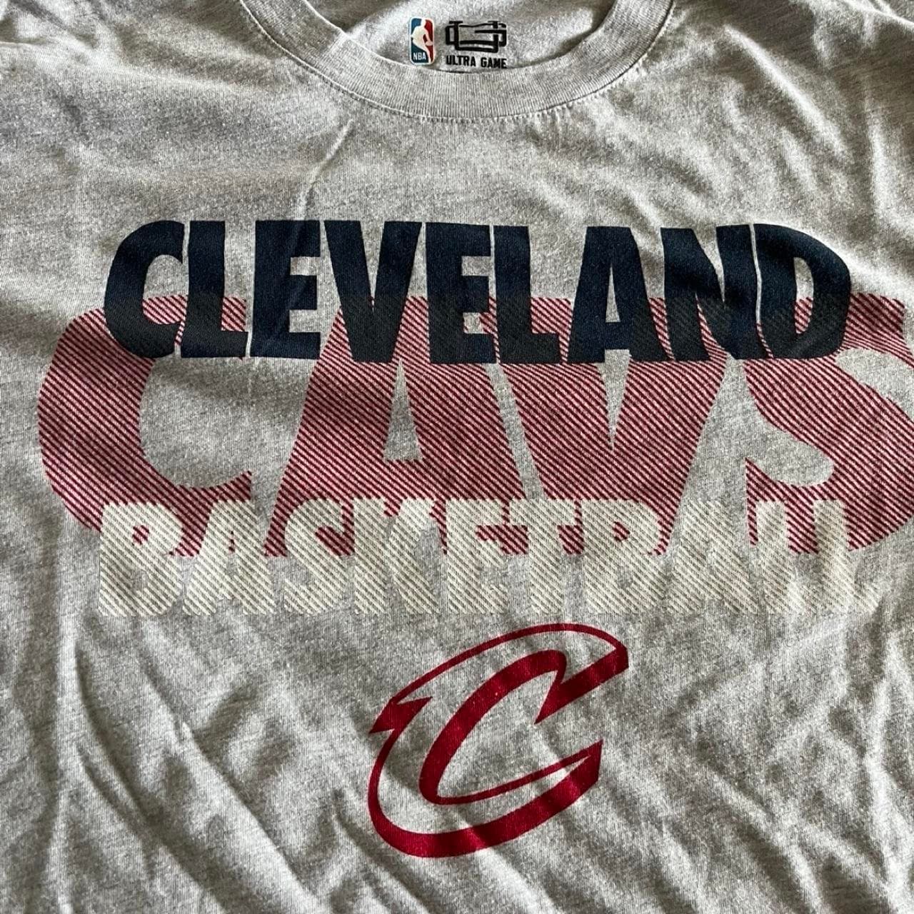 Super Rare Early 2000s Cleveland Cavaliers Long Sleeve - NBA GRAIL - Thumbnail 3