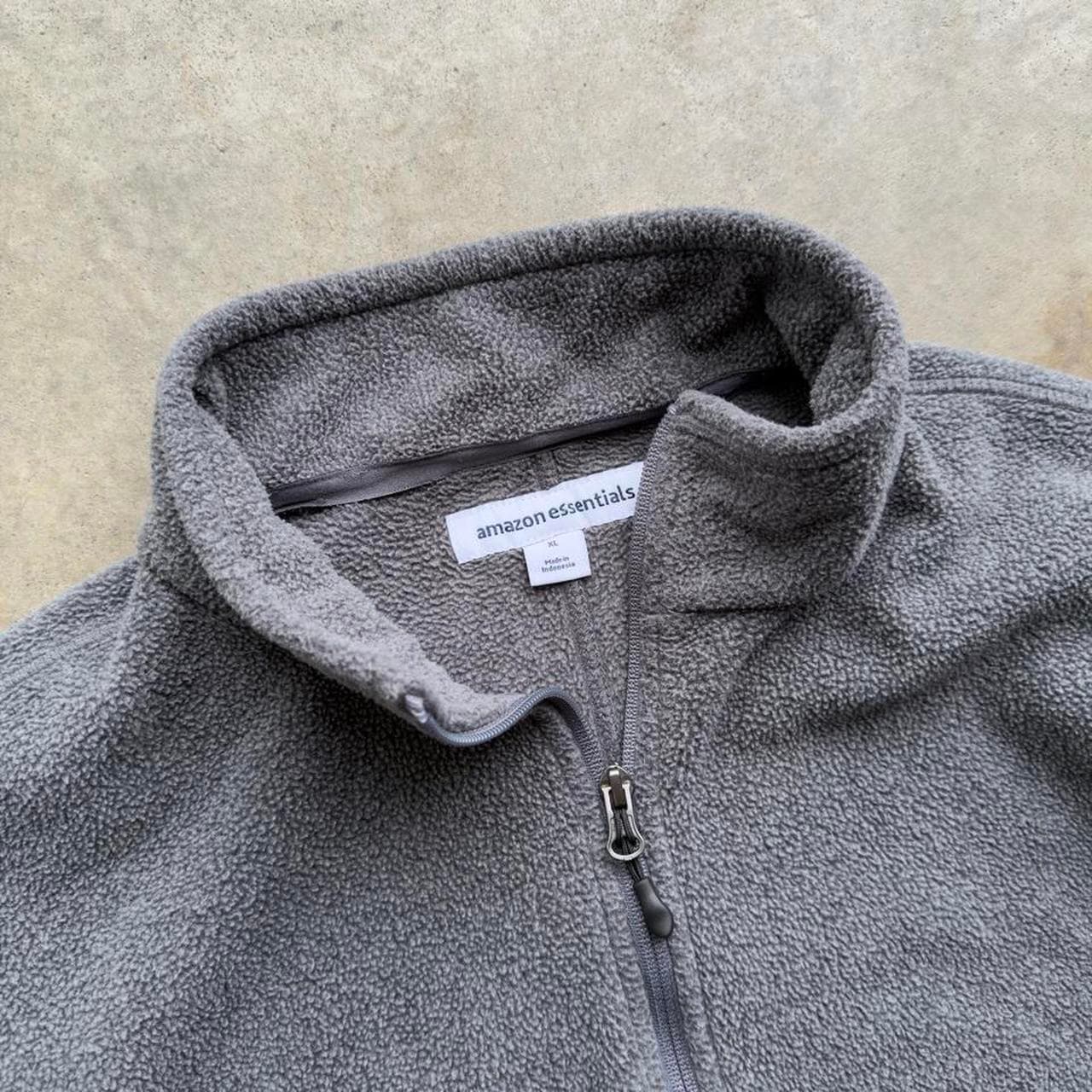 Deadstock Vintage Amazon Essentials Dark Grey Fleece Jacket - Thumbnail 2