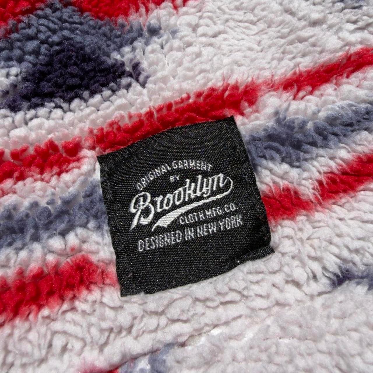 Super Rare Vintage Early 2000s Grail Sherpa Fleece Multicolored Designer Hoodie - Y2K GRAIL - Thumbnail 3
