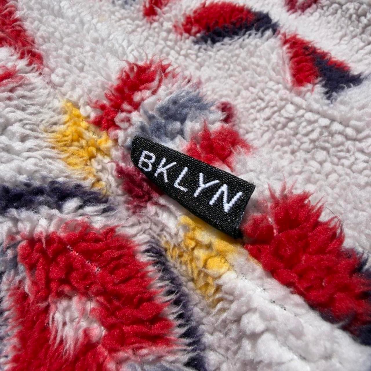 Super Rare Vintage Early 2000s Grail Sherpa Fleece Multicolored Designer Hoodie - Y2K GRAIL - Thumbnail 4
