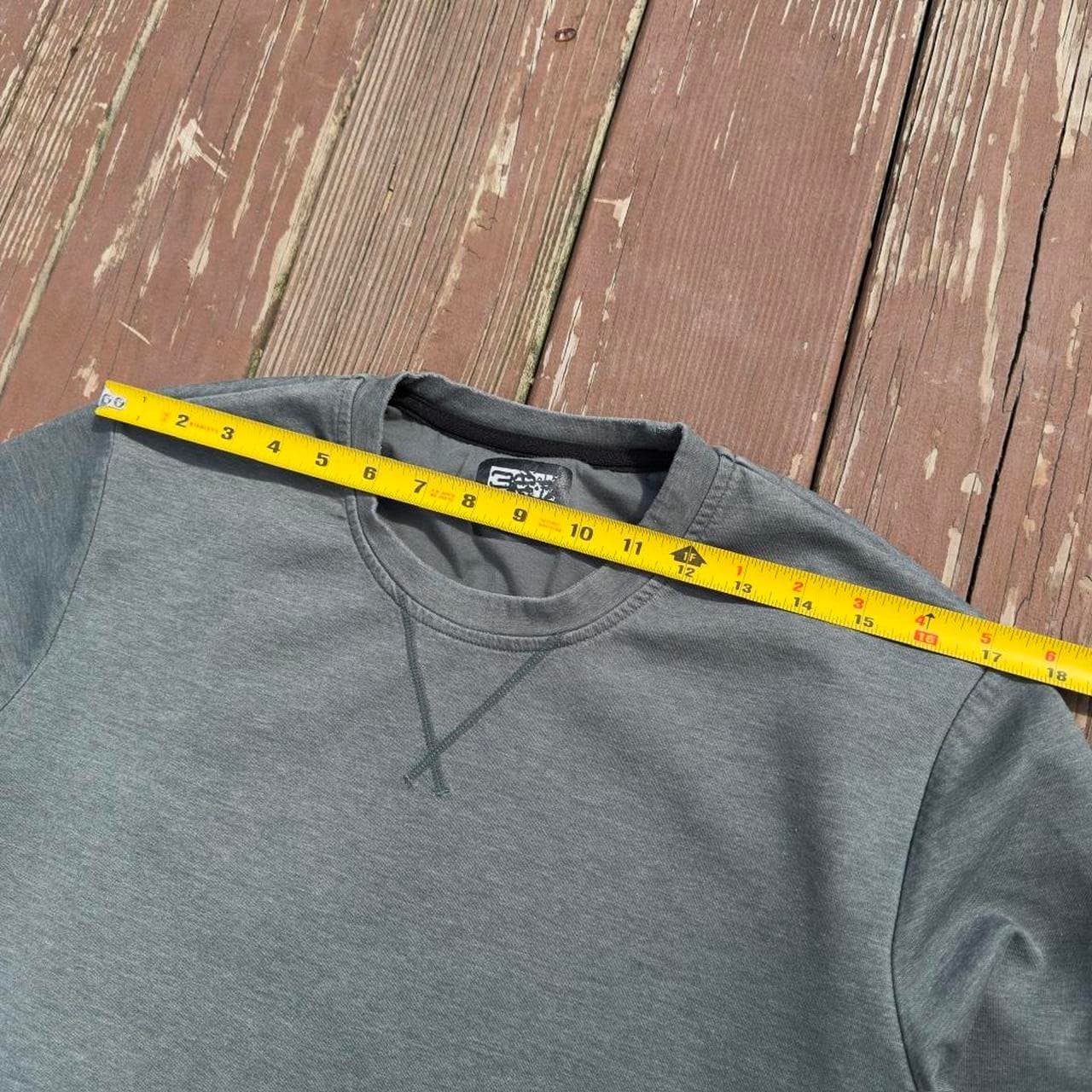 Super Rare Early 2000s Green Long Sleeve Crewneck - Thumbnail 6