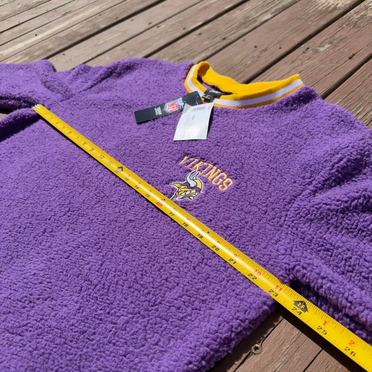 Super Rare Early 2000s Minnesota Vikings Sweatshirt - Y2K GRAIL - Thumbnail 5